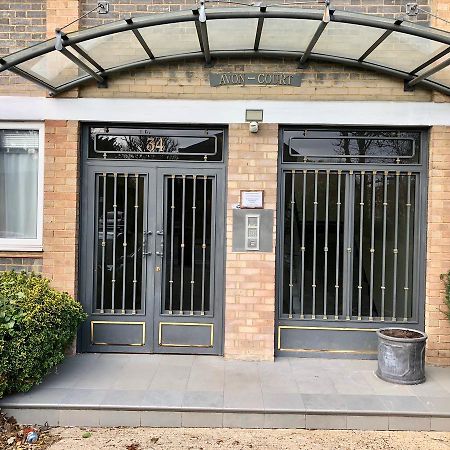 Central Apartment 5 Mins Putney Tube Station Londra Esterno foto