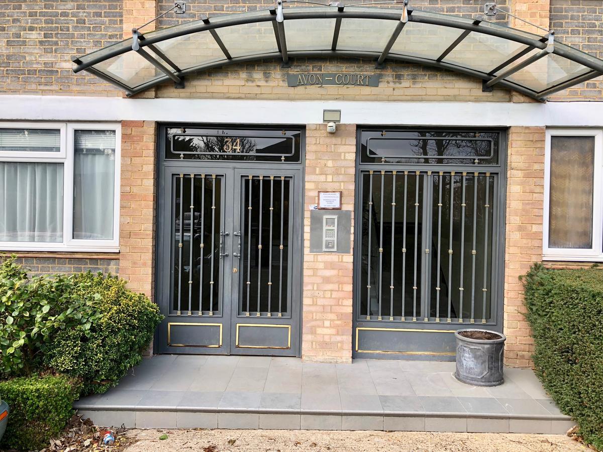 Central Apartment 5 Mins Putney Tube Station Londra Esterno foto